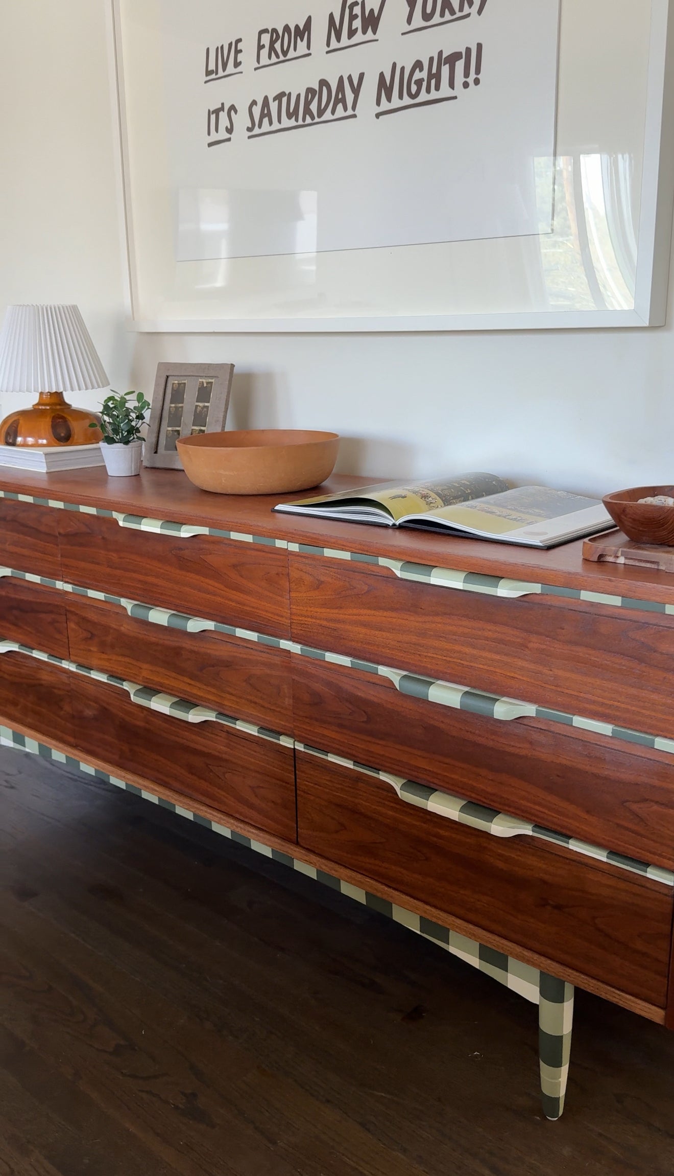The Monday Dresser