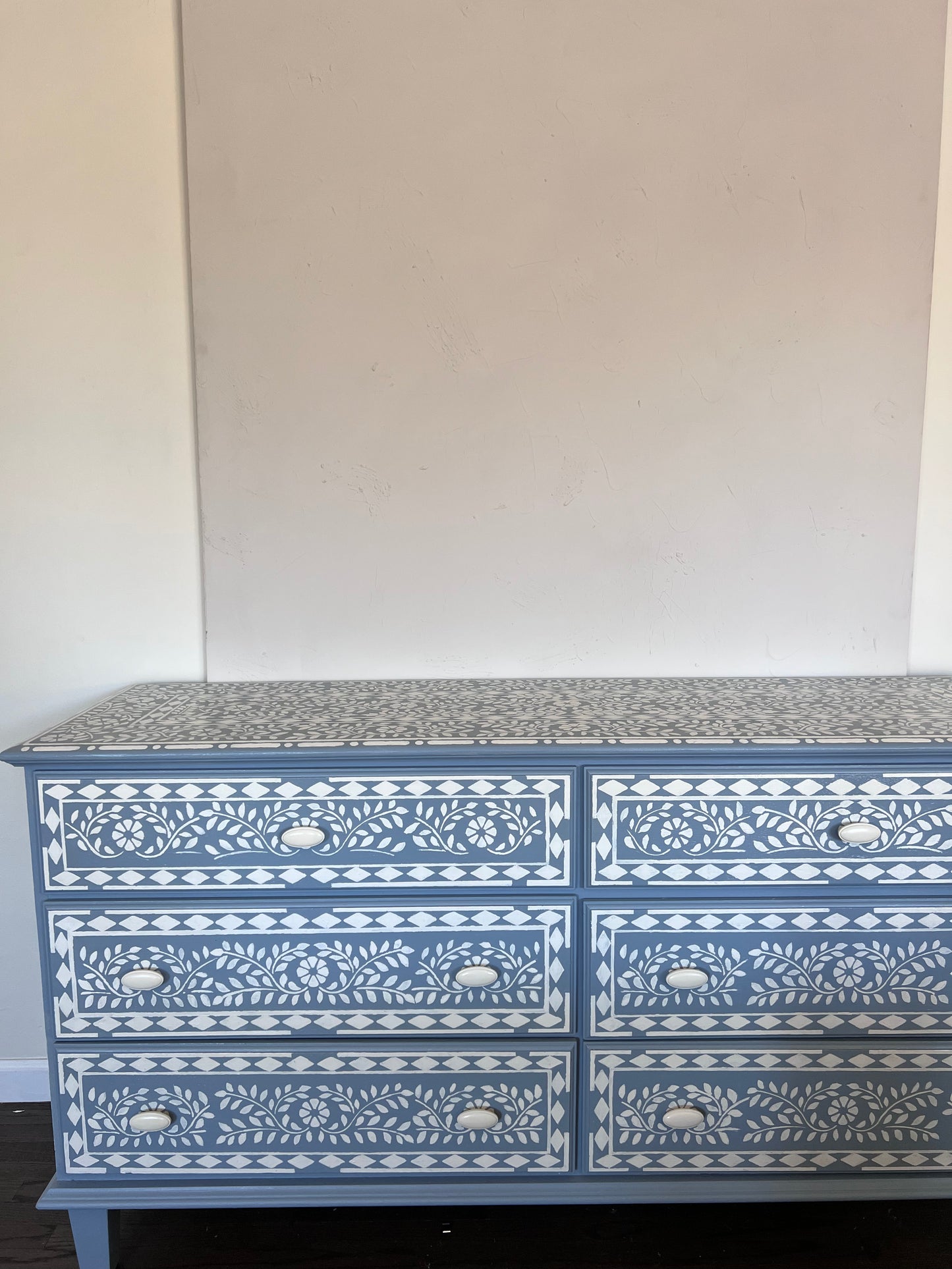 hand painted dresser