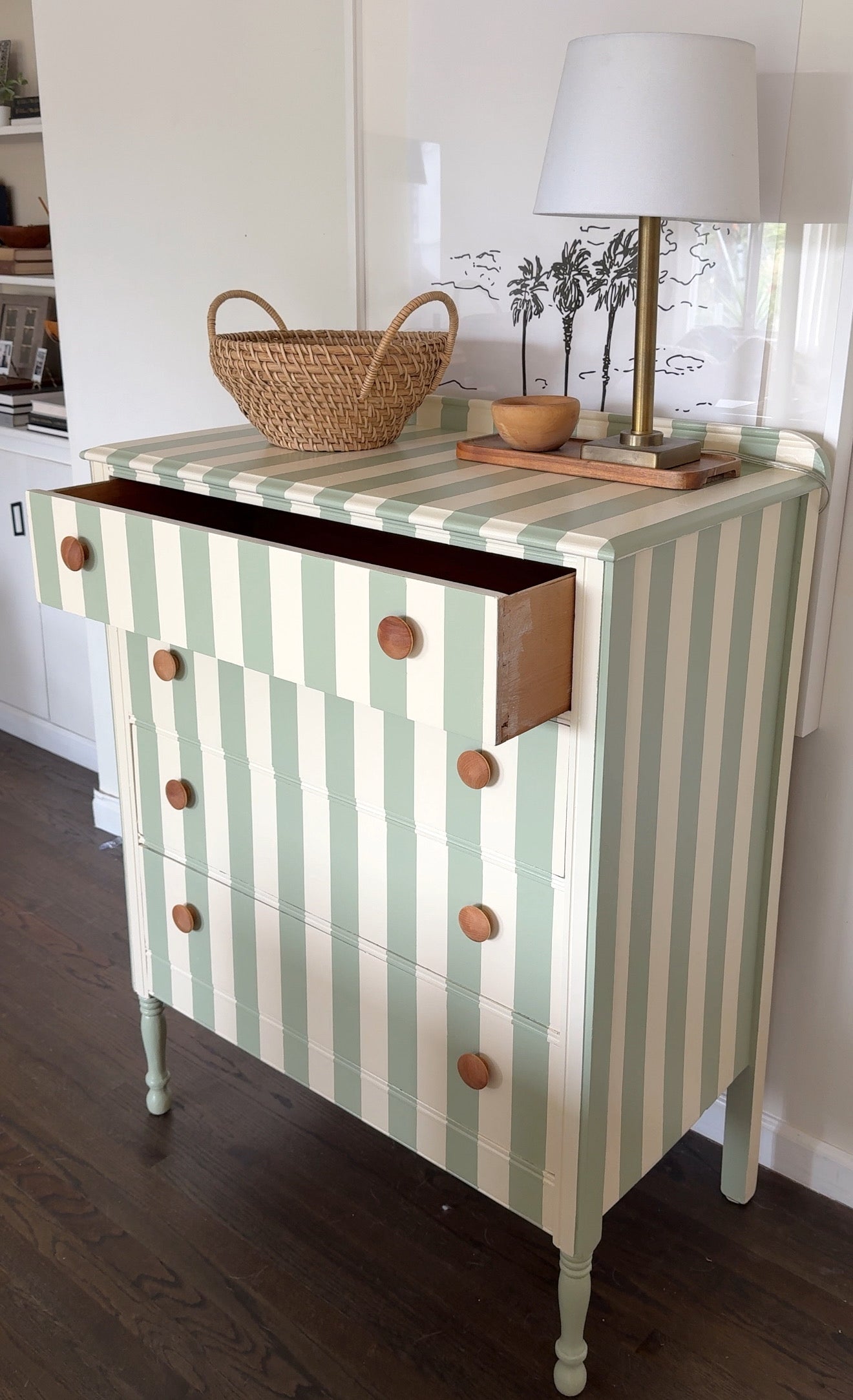 The Teddy Dresser