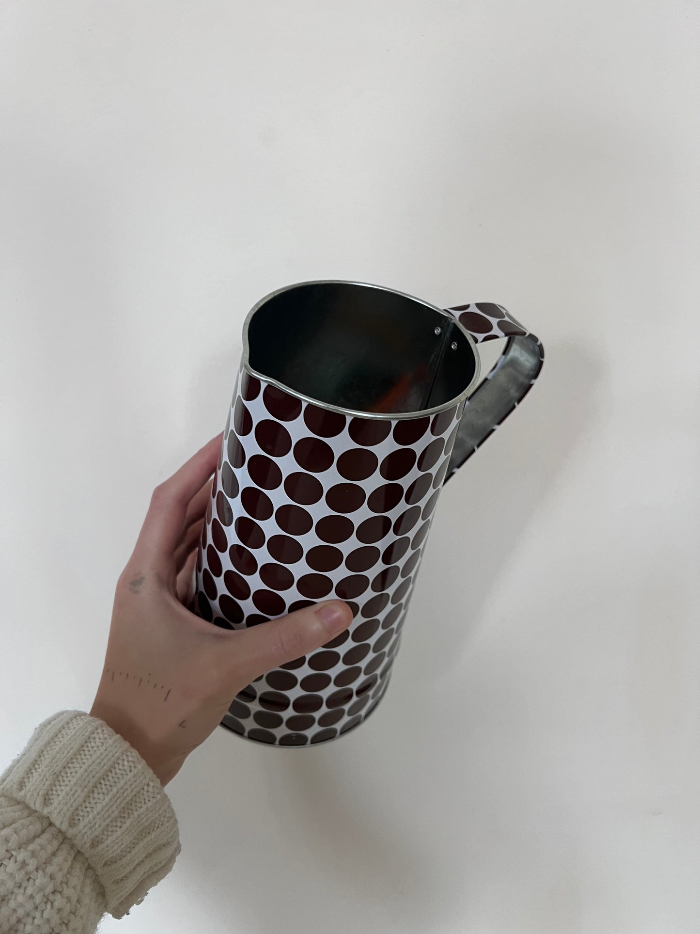 Polka Pitcher