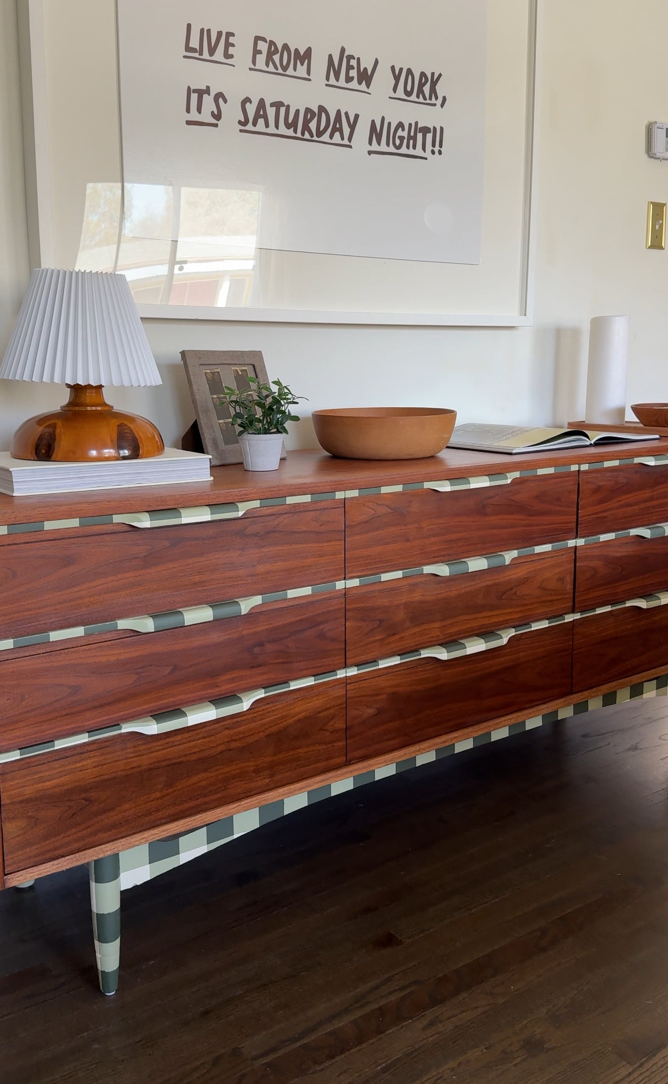 The Monday Dresser
