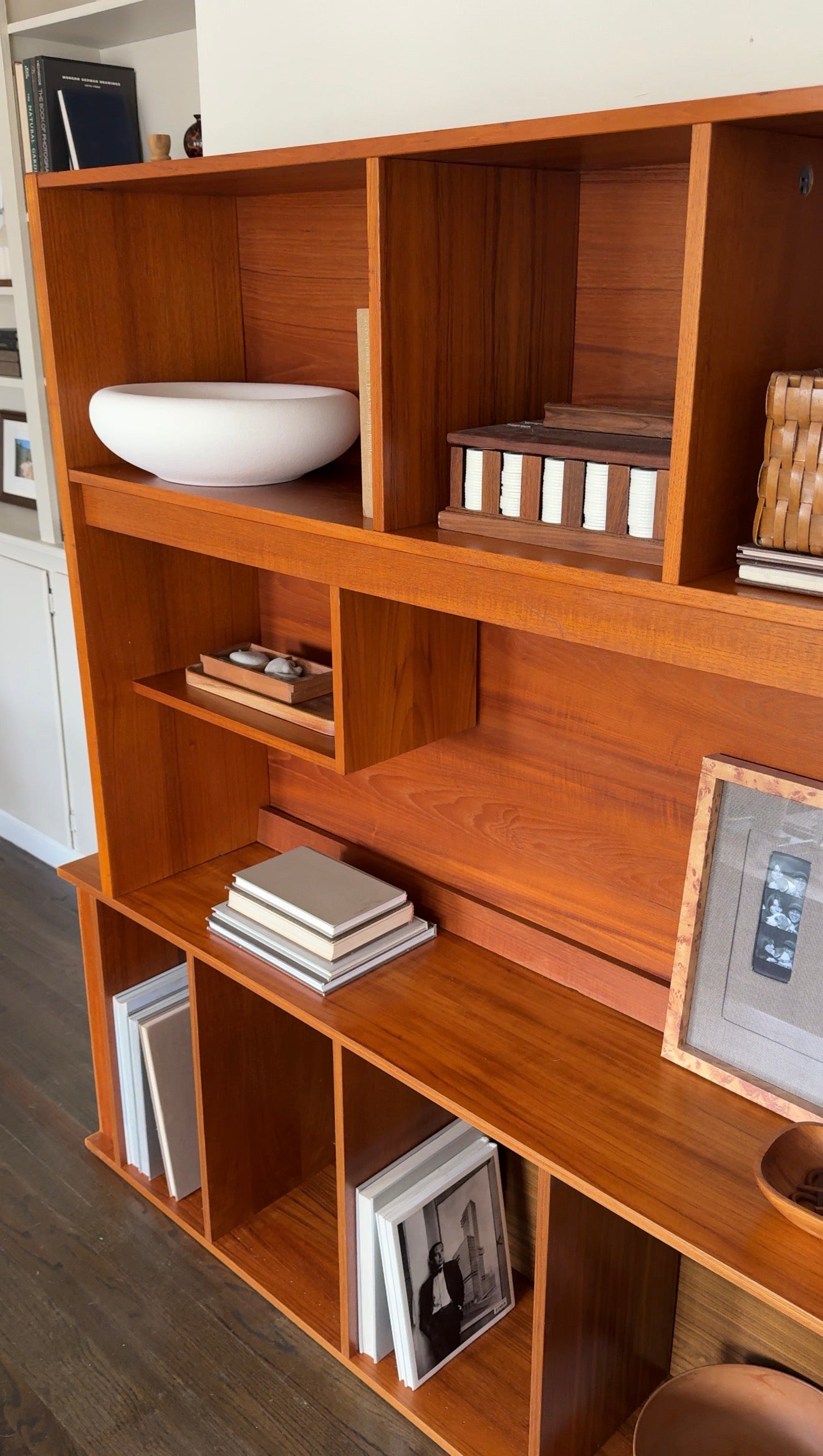 MCM Shelf