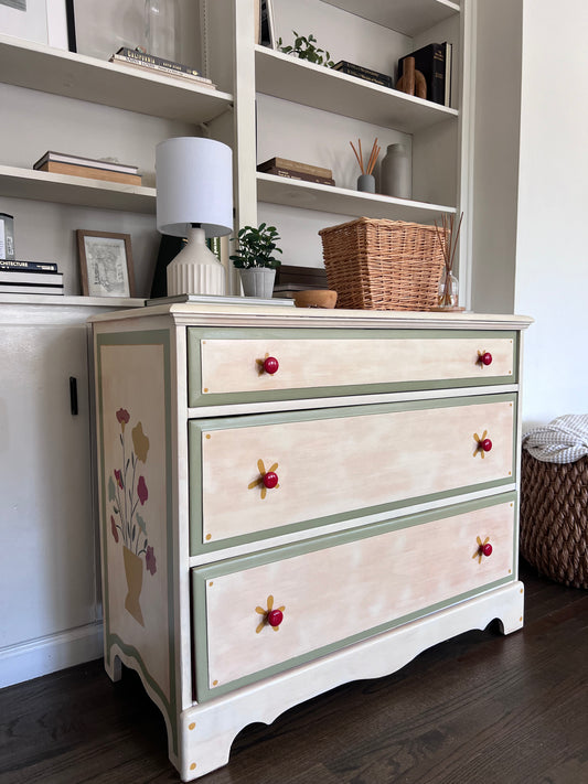 Folky Dresser