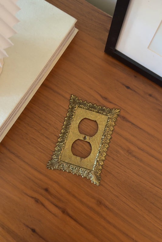 Vintage Outlet Cover Plate