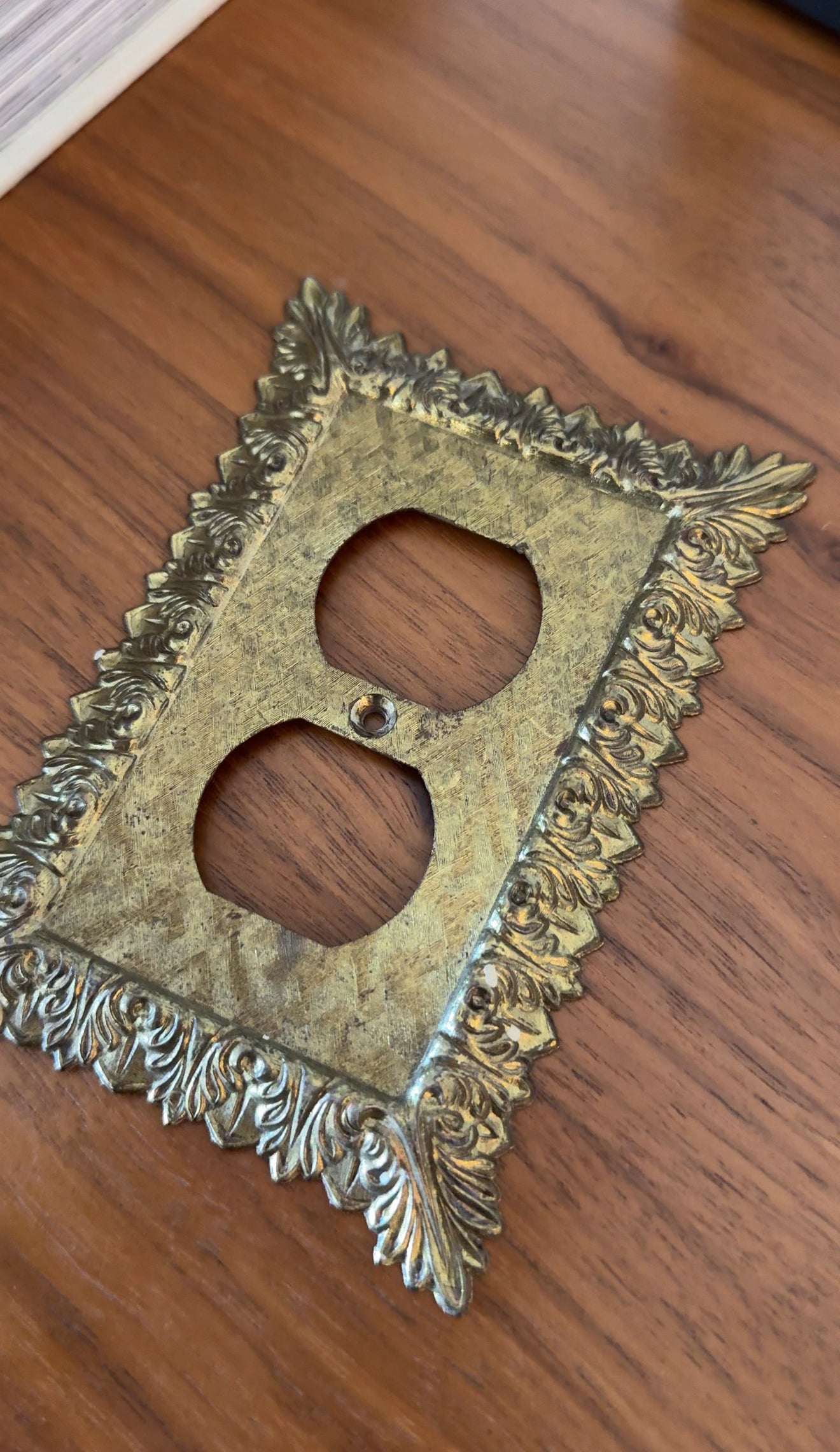 Vintage Outlet Cover Plate