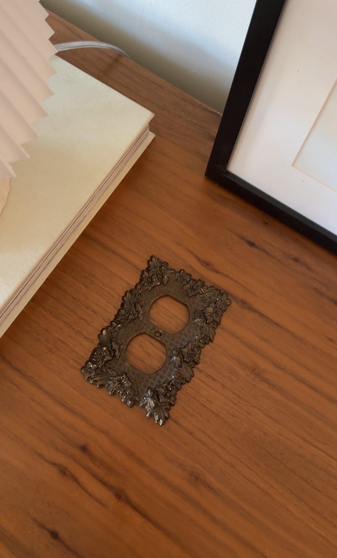 Vintage Outlet Cover Plate