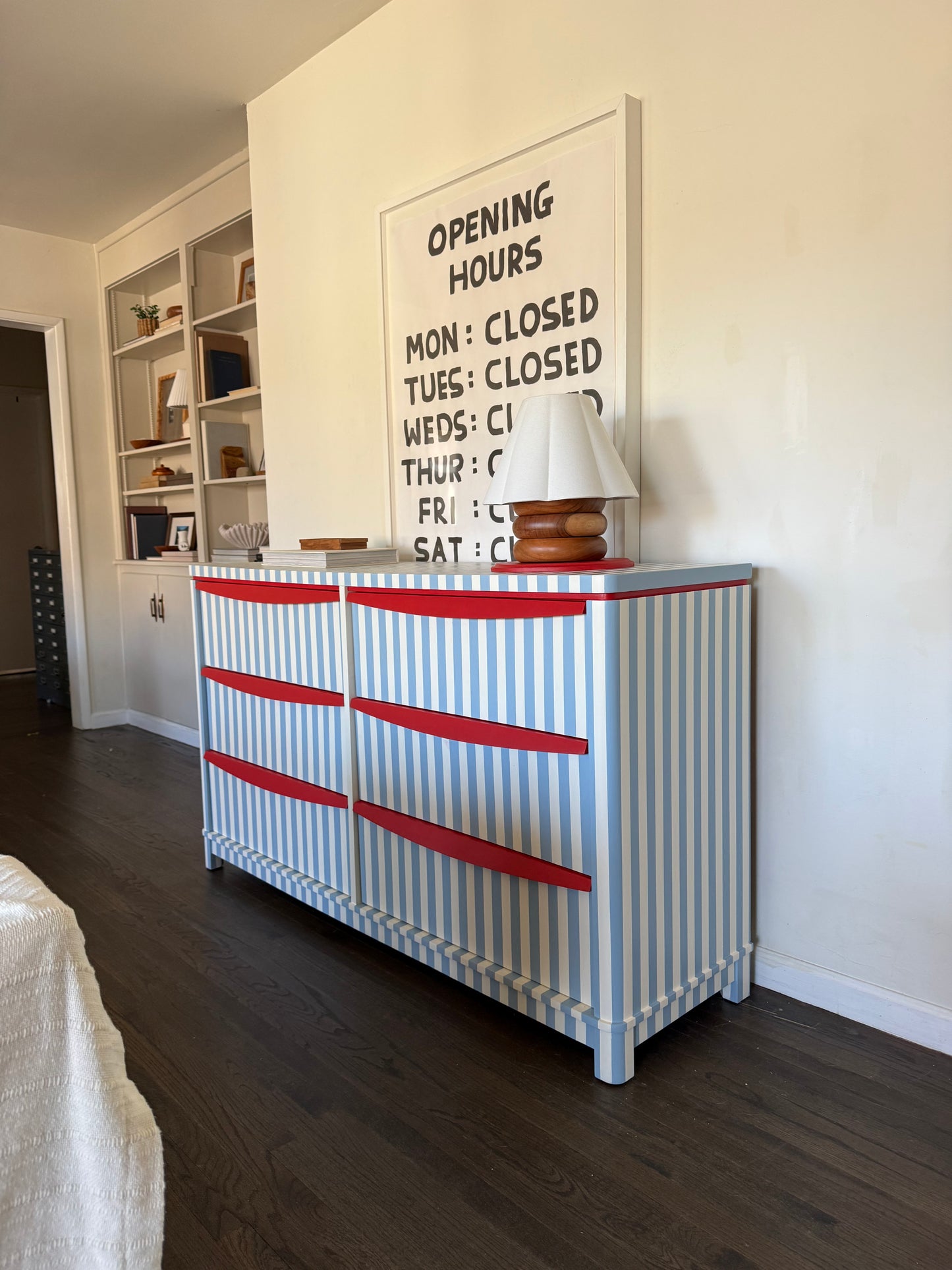 The Pip Dresser
