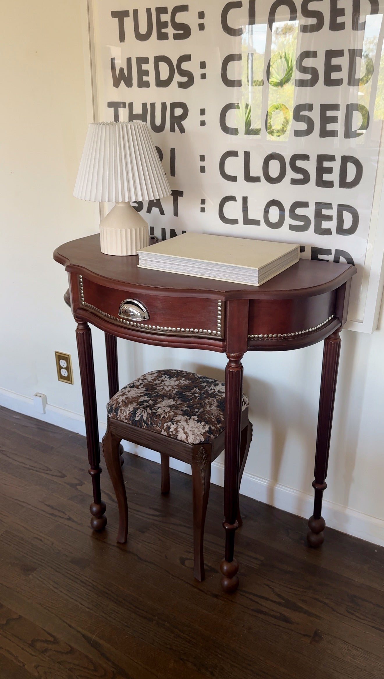 The Lido Entry Table & Stool