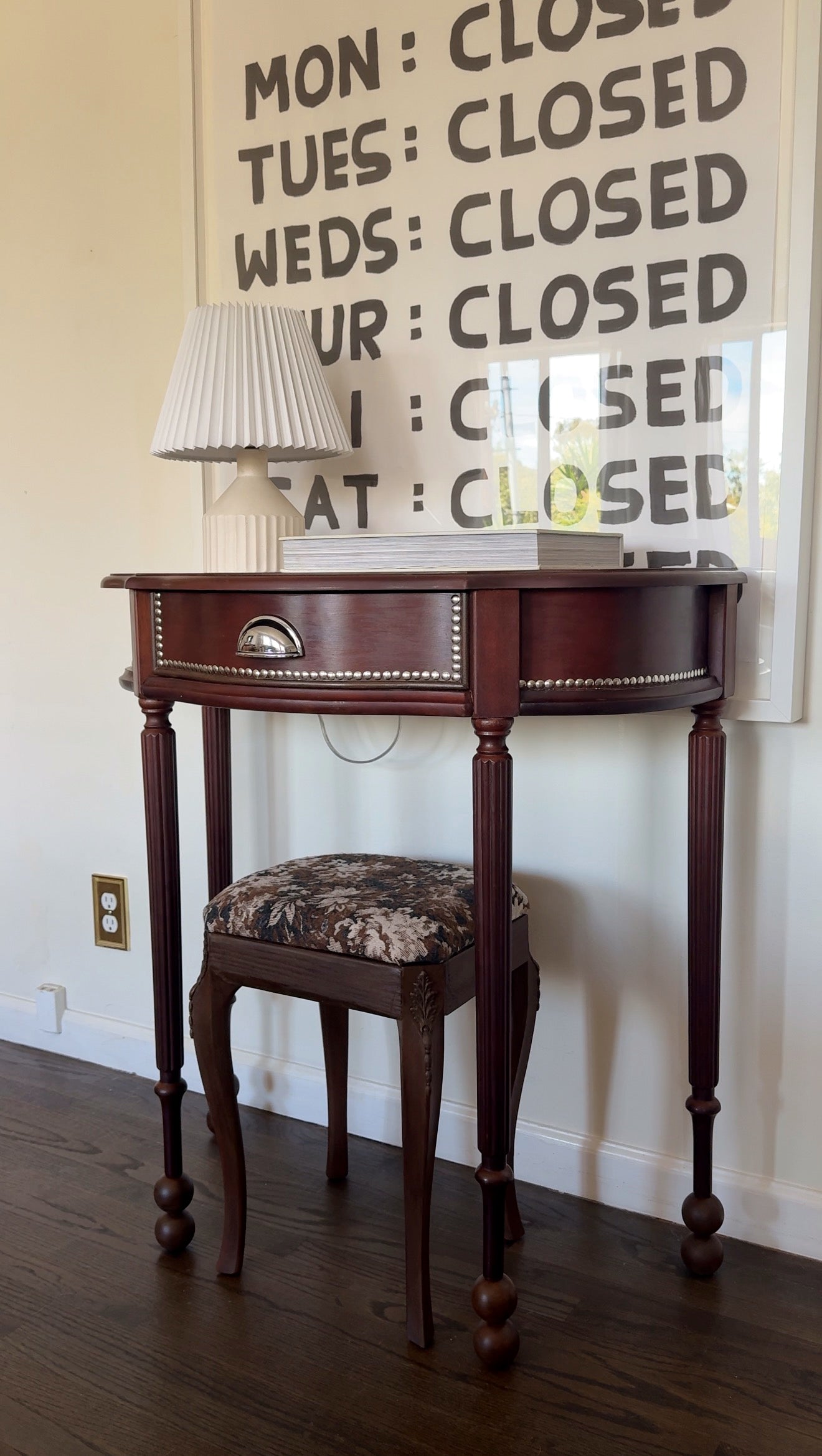 The Lido Entry Table & Stool