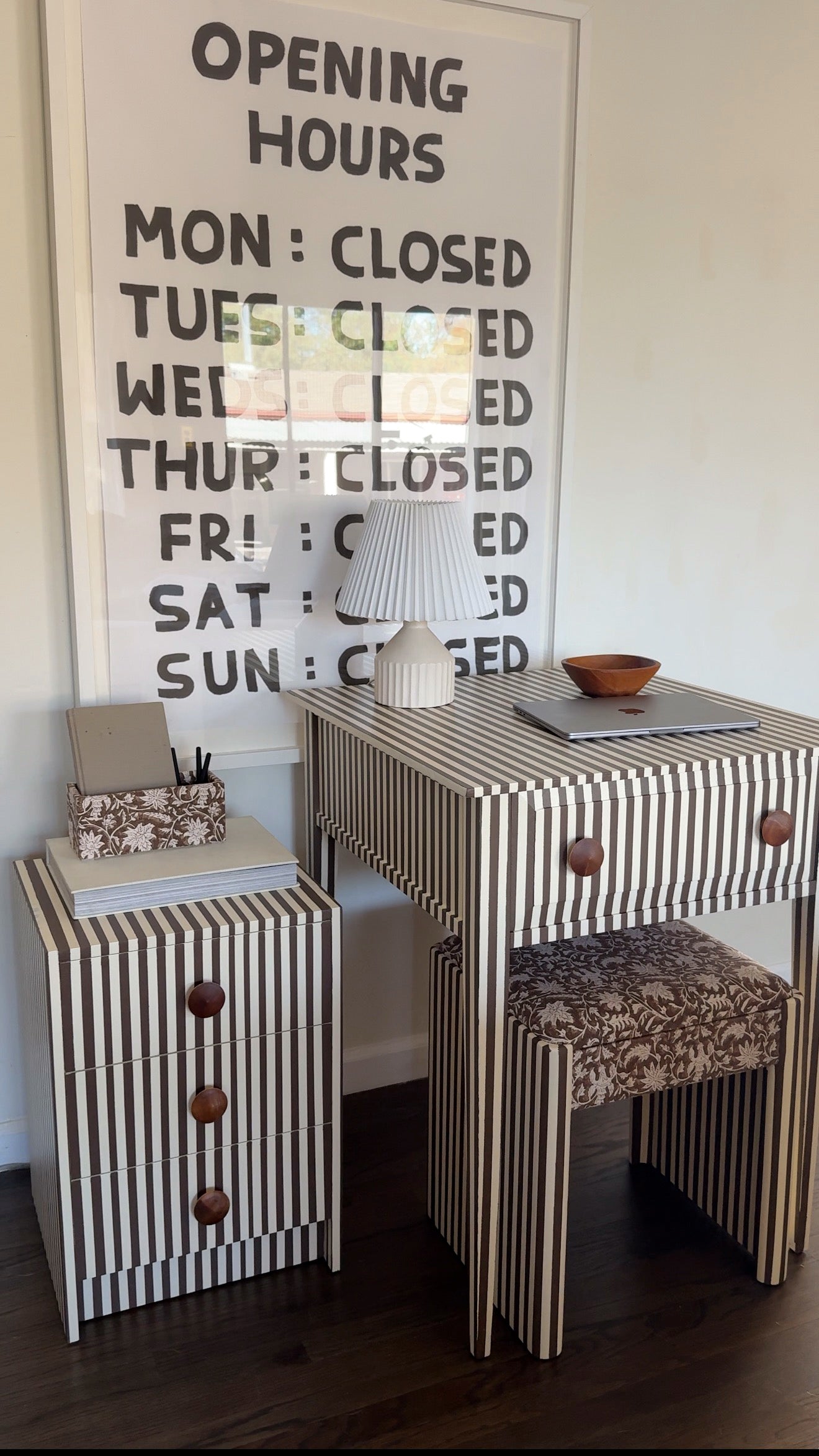 The Afternoon Desk Set