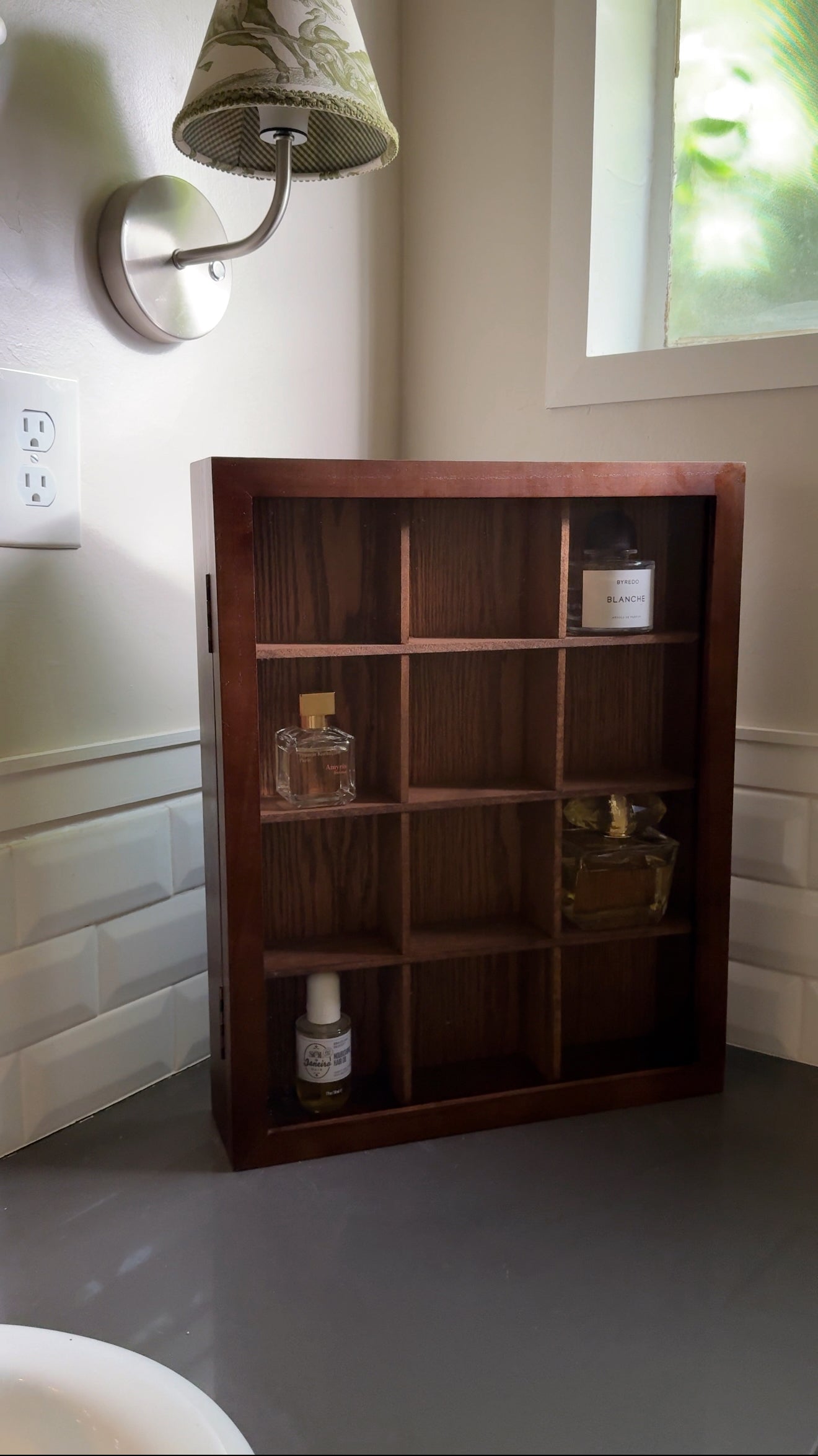 The Eau Box - Walnut