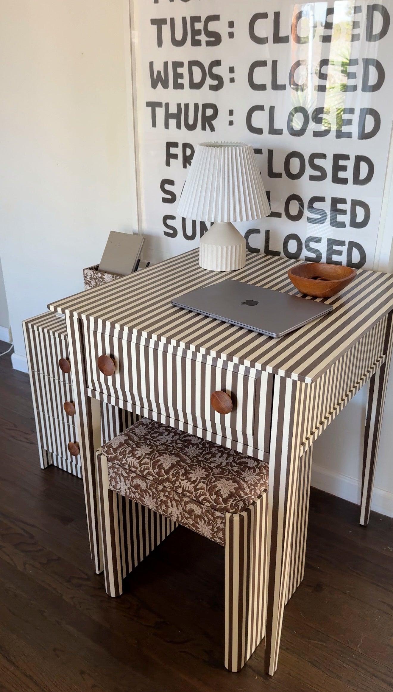 The Afternoon Desk Set