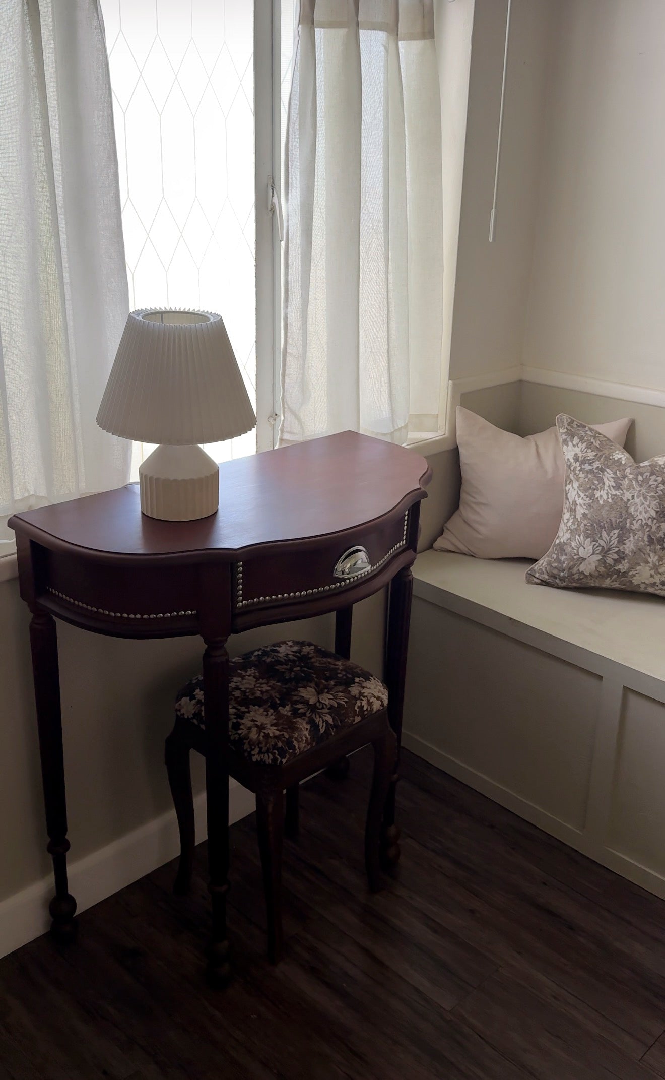 The Lido Entry Table & Stool