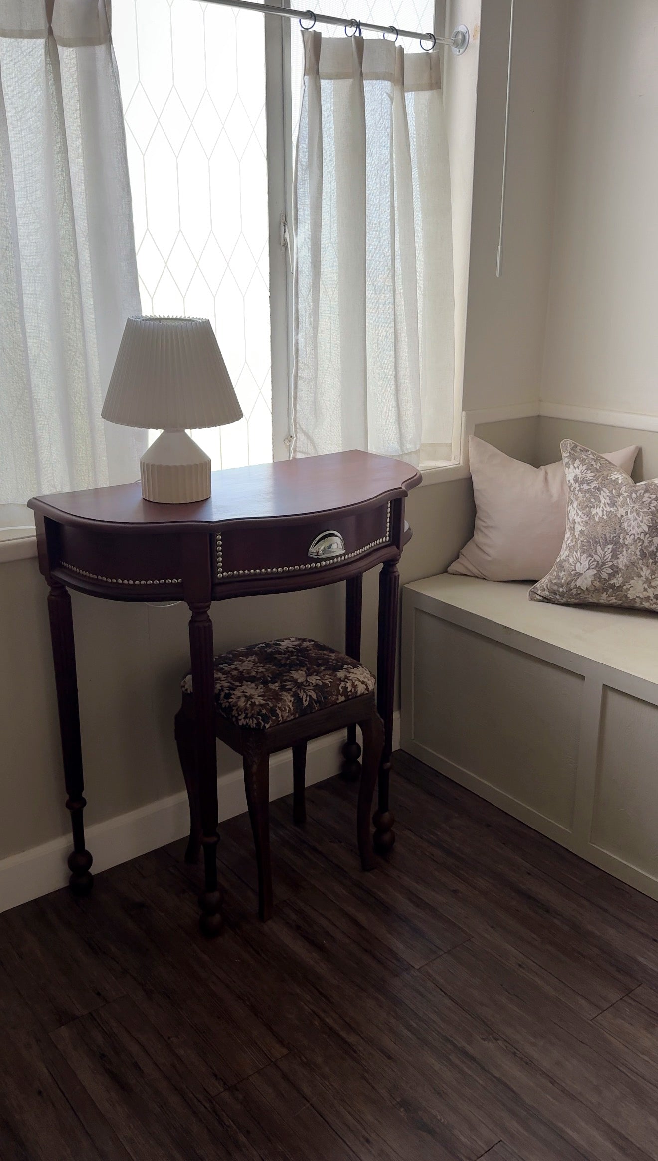 The Lido Entry Table & Stool