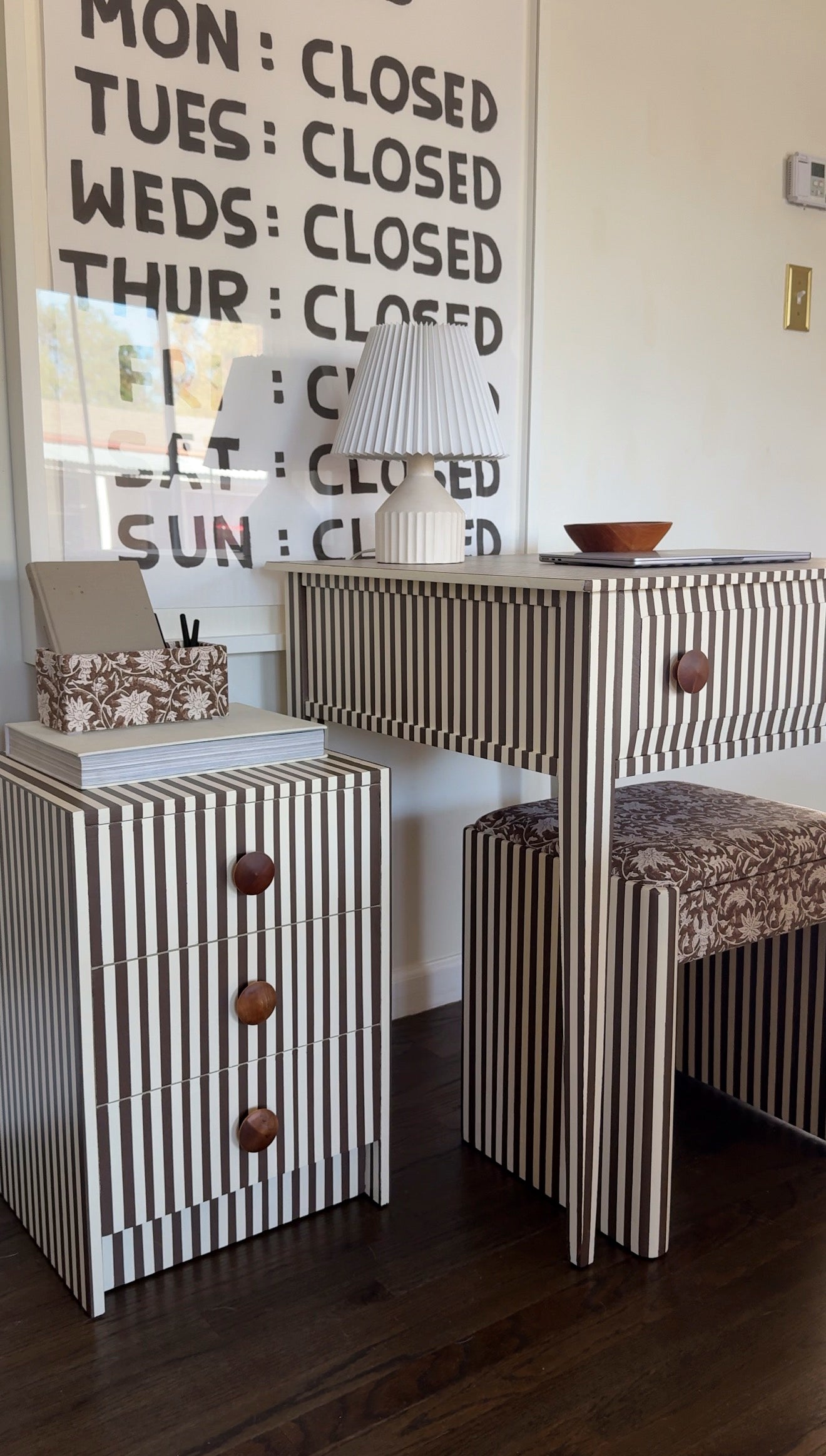 The Afternoon Desk Set