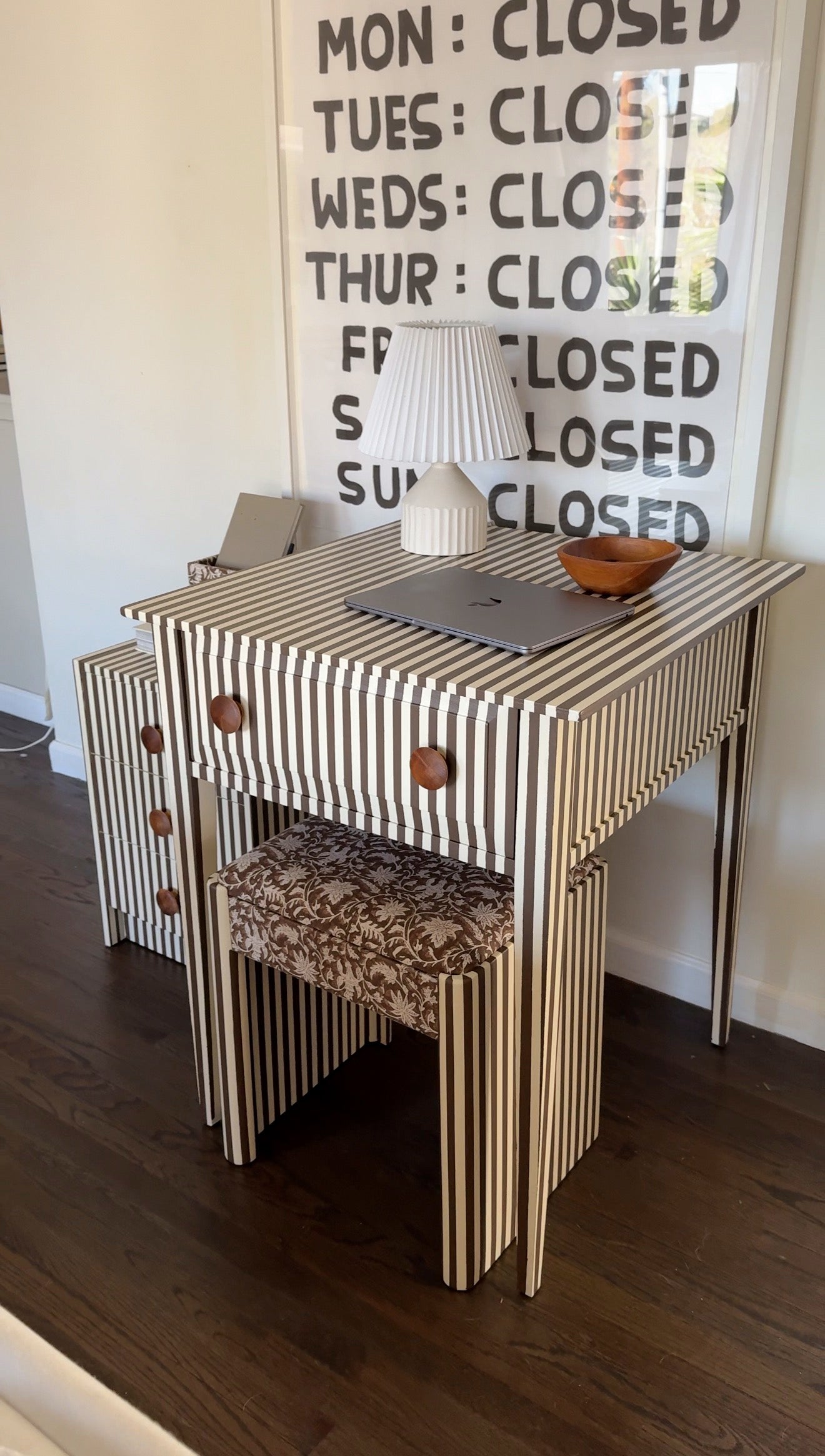 The Afternoon Desk Set