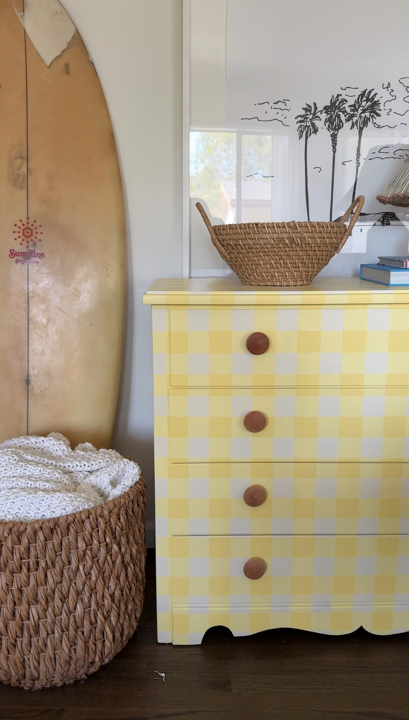 The Soleil Dresser